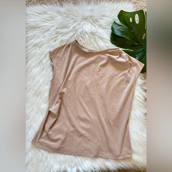 Drew Faux Suede Top - Picture 2 of 6